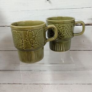 Vintage Embossed Mid Century Modern MCM Ceramic Glazed Stacking Mugs Japan Green